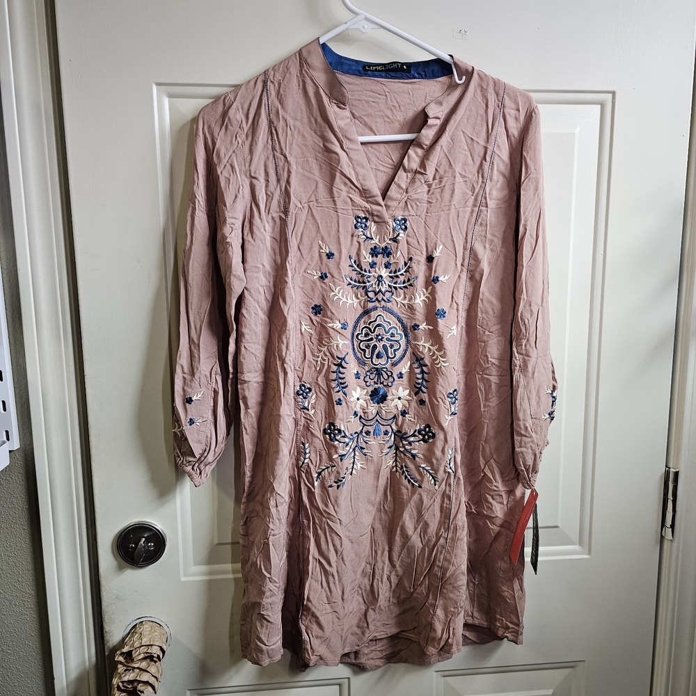Limelight Womens Embroidered Tunic Top Mauve Pink Boho Floral V-Neck Size S NEW‎
